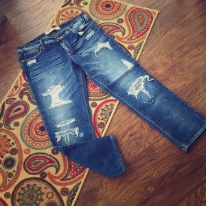 🌀 “destroyed” A & F capris 🌀
